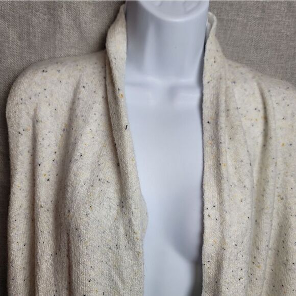 LOFT Speckled Sleeveless Cardigan - Picture 4 of 9